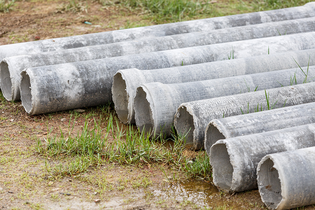 Asbestos Awareness example of asbestos pipes